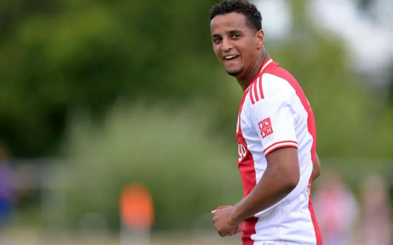 La resurrección de Ihattaren : De promesa perdida a estrella renaciente en el Slavia de Praga