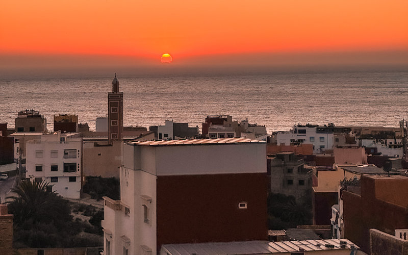 Tamraght : El pueblo marroquí que enamora a viajeros y surfistas con su encanto costero