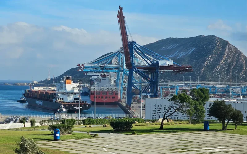 Tánger Med supera a Los Ángeles y se convierte en el 16.º puerto de contenedores del mundo