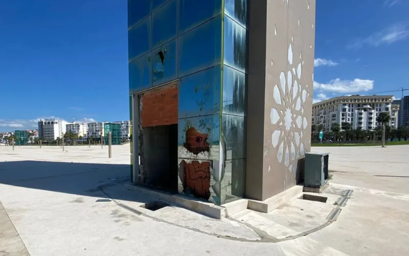 Tánger : De paraíso turístico a vertedero, la caída de la Corniche