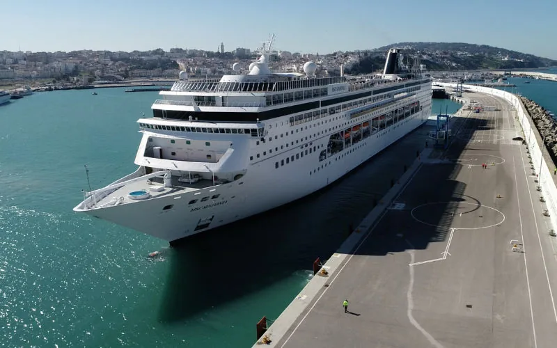 Tánger se reinventa : De puerto industrial a destino de lujo para cruceros mediterráneos