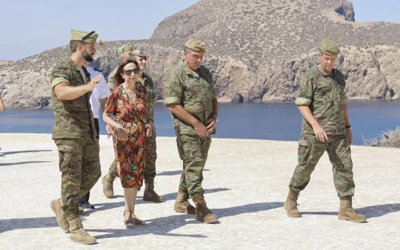 Tensión diplomática : Robles refuerza soberanía española en islas disputadas con Marruecos