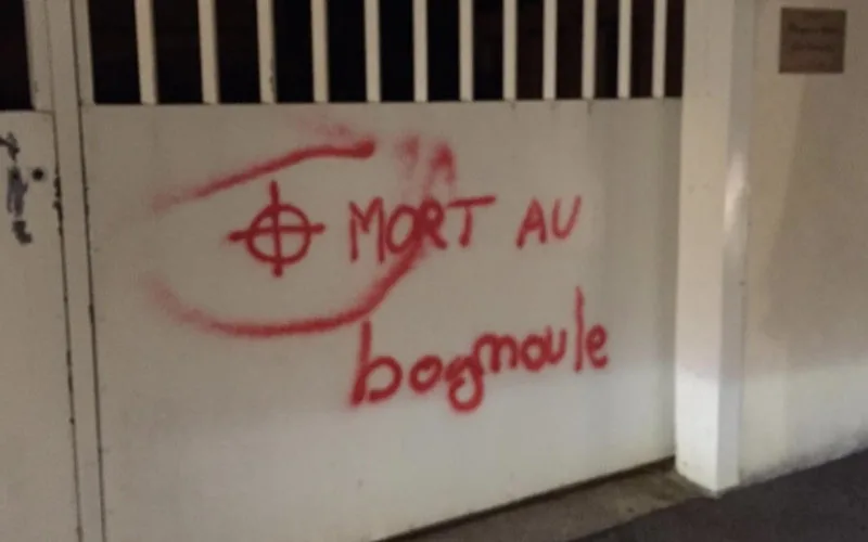 Tensión en Francia : Mezquitas vandalizadas tras el asesinato del joven Thomas