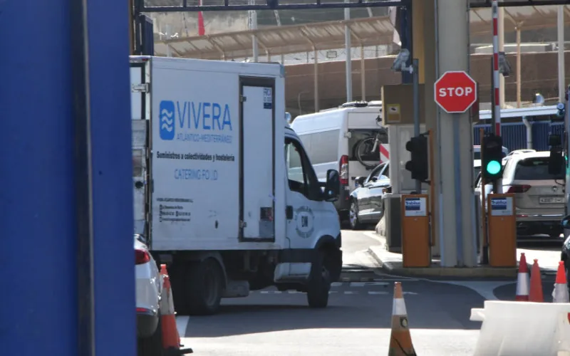 Tensión en la frontera : Marruecos bloquea camiones españoles en Ceuta y Melilla tras disputa diplomática