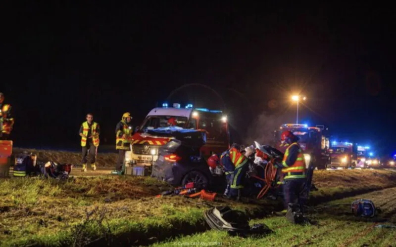 Tragedia navideña : Choque frontal en Essonne cobra la vida de un padre tras visita familiar al Parque Astérix