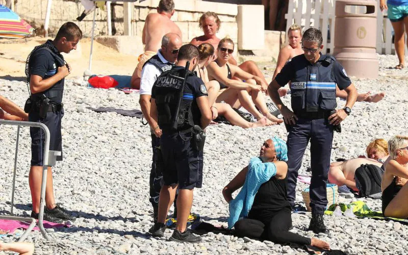 Tribunal de Niza anula prohibición del burkini : Derechos Humanos triunfan sobre tensiones religiosas