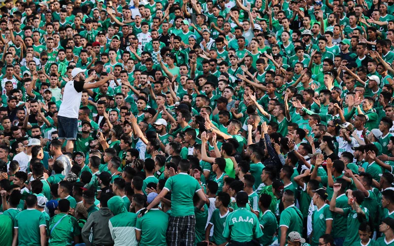 Ultras en Casablanca : Policía frustra batalla campal entre hinchas rivales