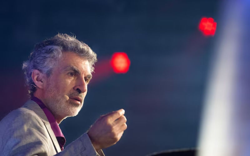 Yoshua Bengio : el padre de la IA que crea un "psicólogo digital" para controlar la inteligencia artificial