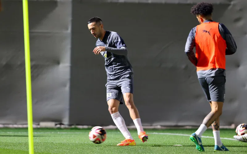 Ziyech brilla en su debut con Al Duhail : asistencia clave y victoria en la liga catarí