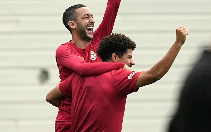 Ziyech vuelve a rugir : El León del Atlas se reincorpora al Galatasaray tras lesión